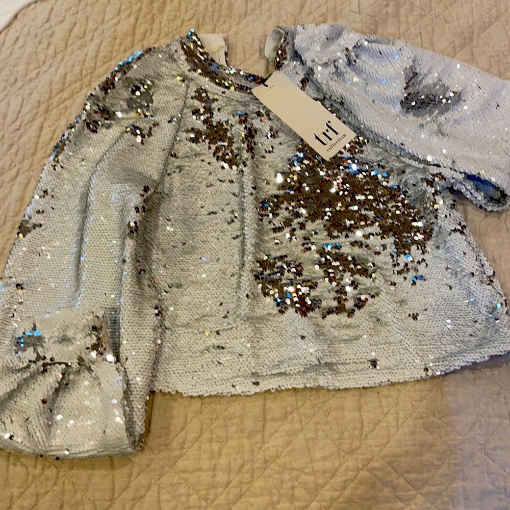 - zara- Two-tone sequin top